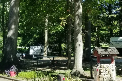 Elizabethtown Crossroads Campground