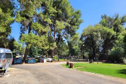 Cherry Valley Lakes RV Resort