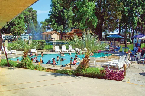 Cherry Valley Lakes RV Resort