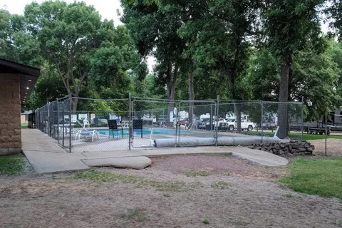 Lakeshore RV Park - Ortonville