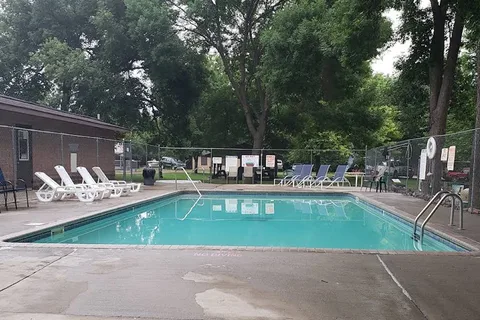 Lakeshore RV Park - Ortonville