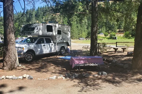 Blu-Shastin RV Park