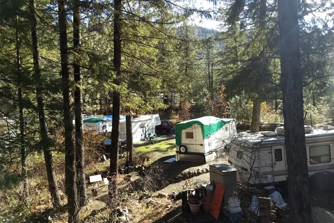 Blu-Shastin RV Park