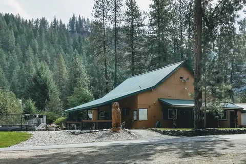 Blu-Shastin RV Park