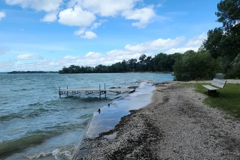 McRae Point Provincial Park