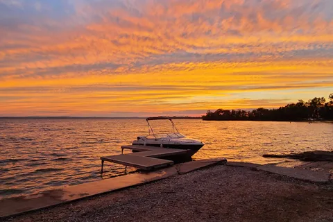 McRae Point Provincial Park