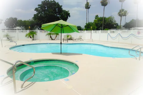 Citrus Valley RV Park and Mhp