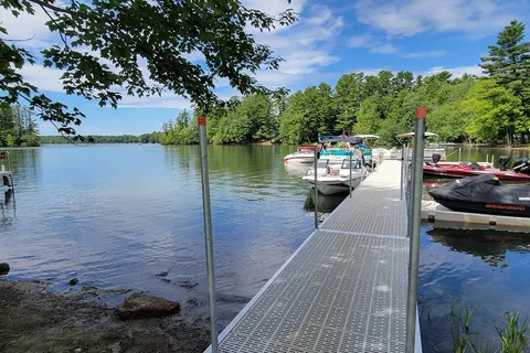 Augusta West Lakeside Resort