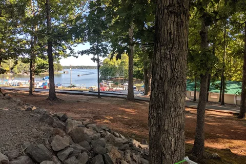 Lake Gaston Americamps