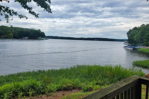 Lake Gaston Americamps
