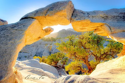 City of Rocks Natural Reserve - Window Arch Area