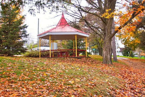 Veterans Memorial Park