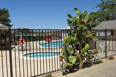 Country Hills RV Park