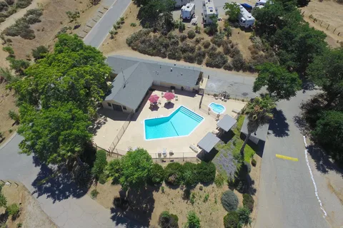 Country Hills RV Park