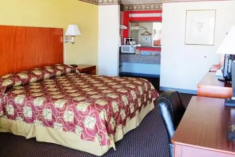 Winnie Inn Suites and RV Park