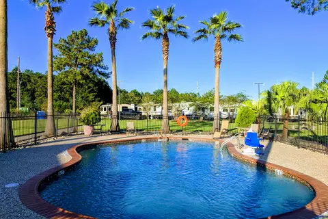 Winnie Inn Suites and RV Park