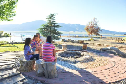 Paradise Shores RV Park