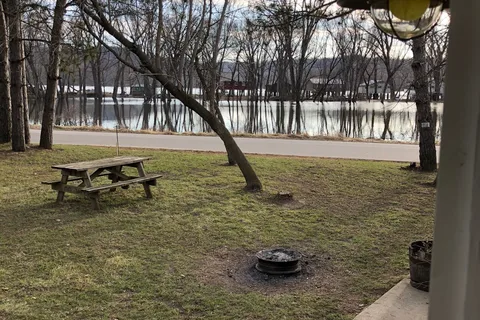 Lake Road Campground