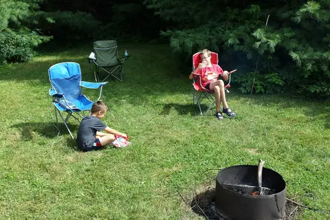Buck n Beams Campground and Bar