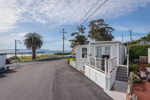 Bella Vista by the Sea