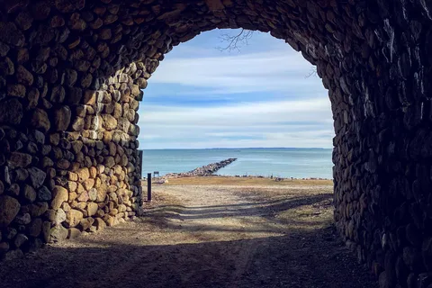 Rocky Neck State Park