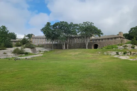 Rocky Neck State Park