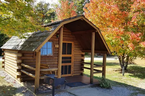 Lincoln / Woodstock KOA Holiday