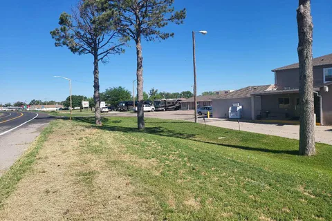 Sunset Motel & RV Park