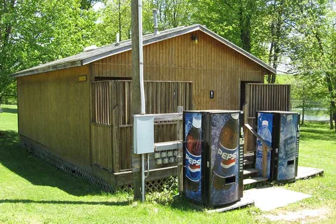 Coopers Lake Campground