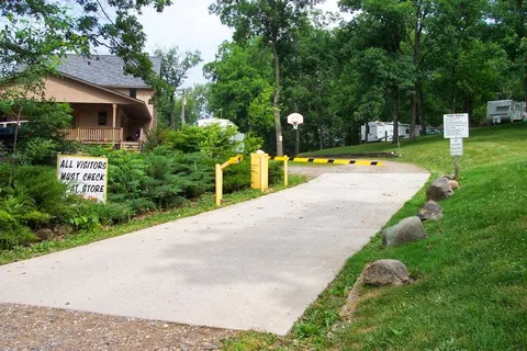 Hilltop Campgrounds