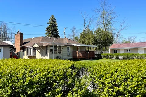 Niagara Falls Campground and Lodging