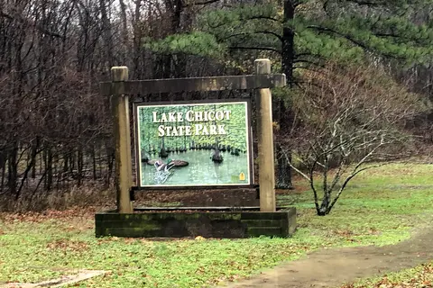 Lake Chicot State Park
