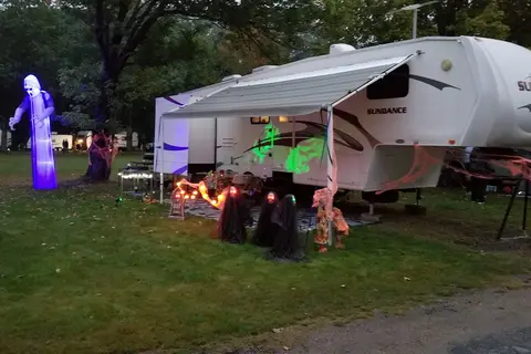 Goose Hollow Camp and RV Park