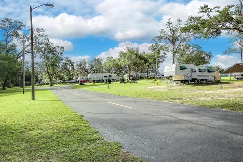 Country Squire RV Resort