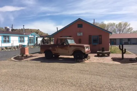Hikers Cimarron Inn and RV Park LLC