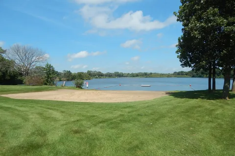Lakeshore RV Resort and Campground