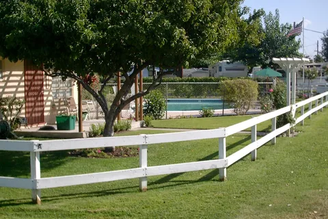 Fresno Mobile Home and RV Park
