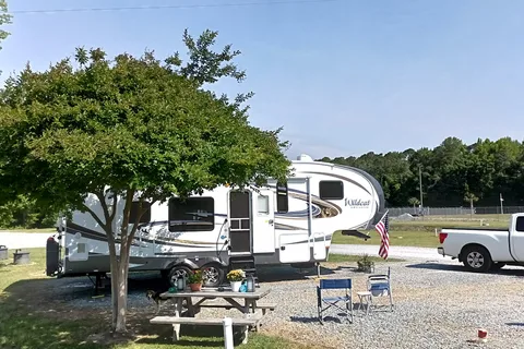 RV Campground and Storage Tucker Lake