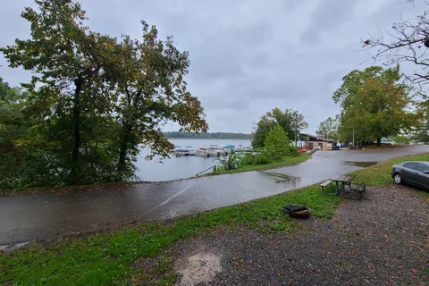 Little Grassy Lake Campground and Marina