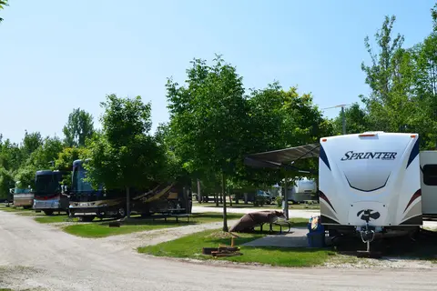 Baileys Grove Campground