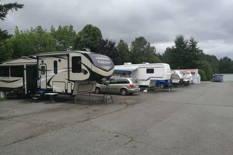Plaza Mobile and RV Park