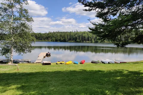 Happy Holiday Campground And Cottages