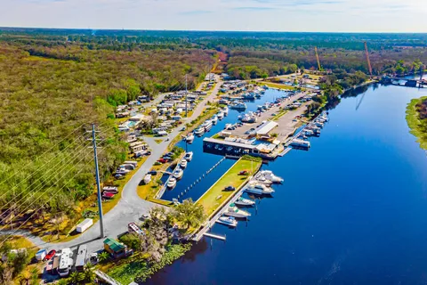 St Johns Marina Resort