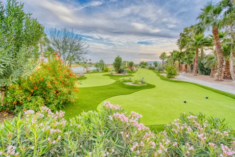 Coachella Lakes RV Resort