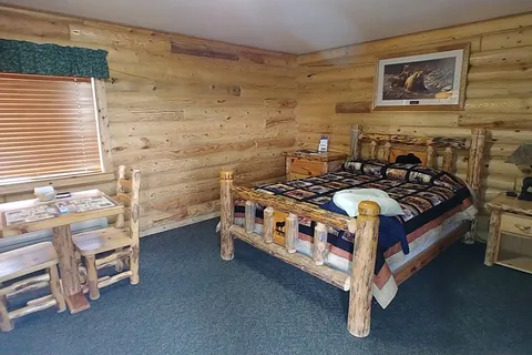 Wolf Den RV Park