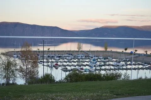 Bear Lake / Marina Side KOA Holiday