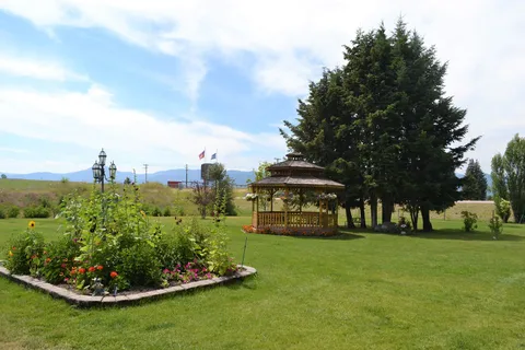 Jim and Mary's RV Park