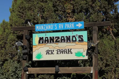 Manzano's RV Park
