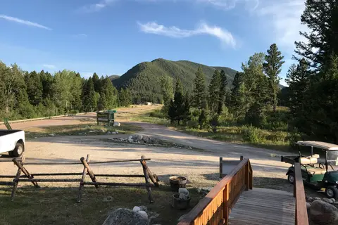 Boulder Creek Lodge and RV Park