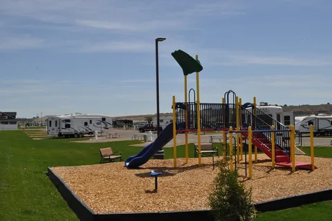 Columbia Sun RV Resort